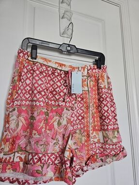 NWT BLUE SOL Printed Floral Patchwork Women’s Shorts in Pink and Orange SZ M